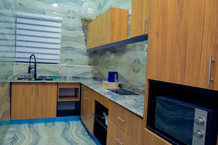 Modern kitchen in serviced short stay apartment Kubwa